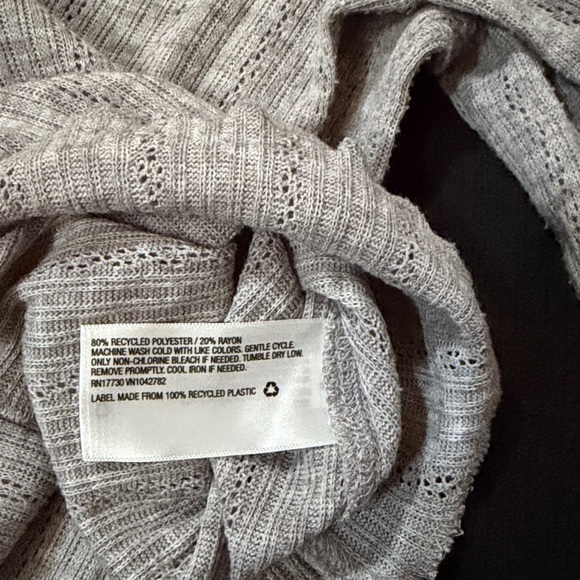 Bundle Henleys, Black and Gray Long Sleeve Tops - Picture 7 of 7